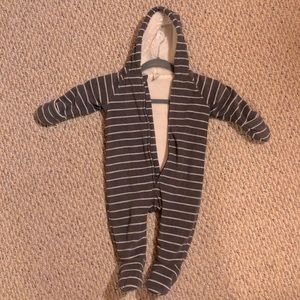 Old Navy Sherpa baby onesie pram